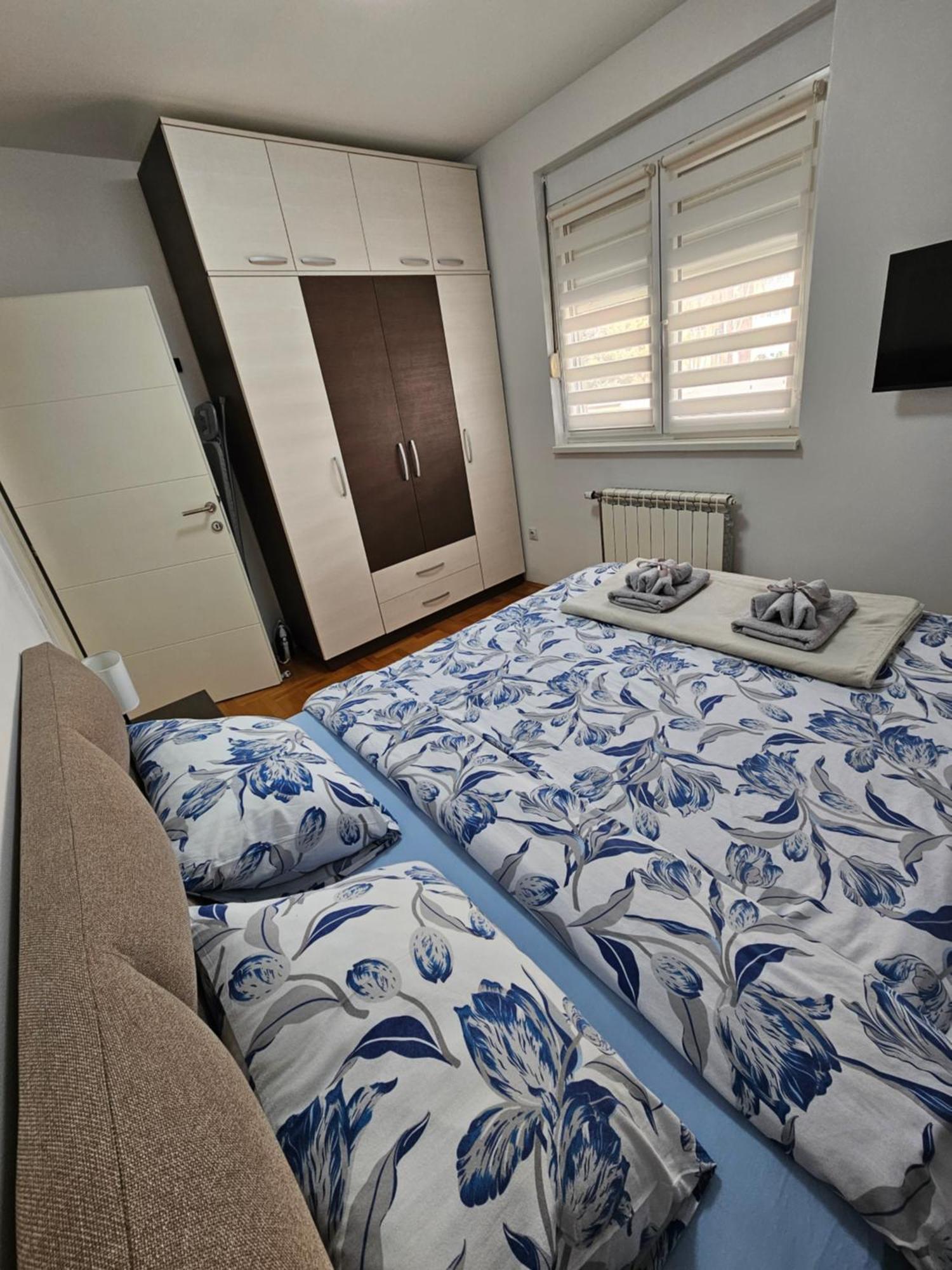 Apartman Vukota Pirot Eksteriør billede