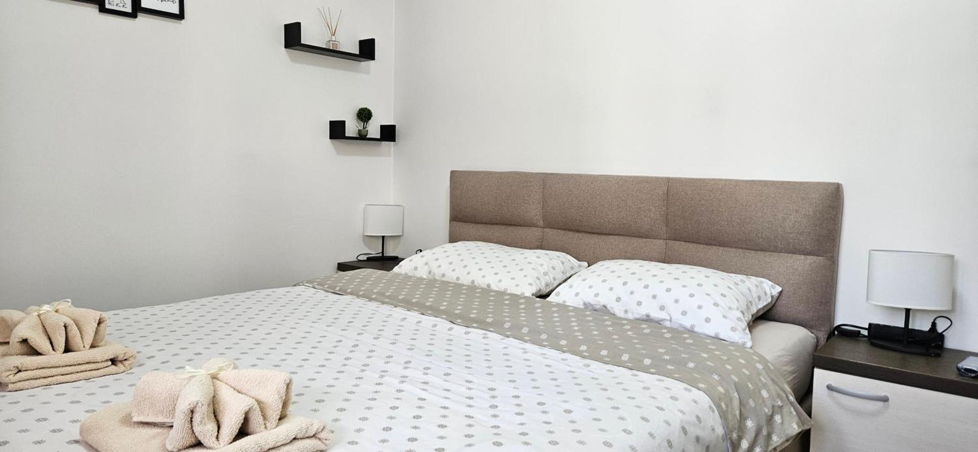 Apartman Vukota Pirot Eksteriør billede