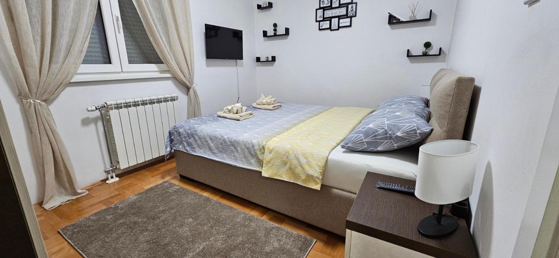 Apartman Vukota Pirot Eksteriør billede